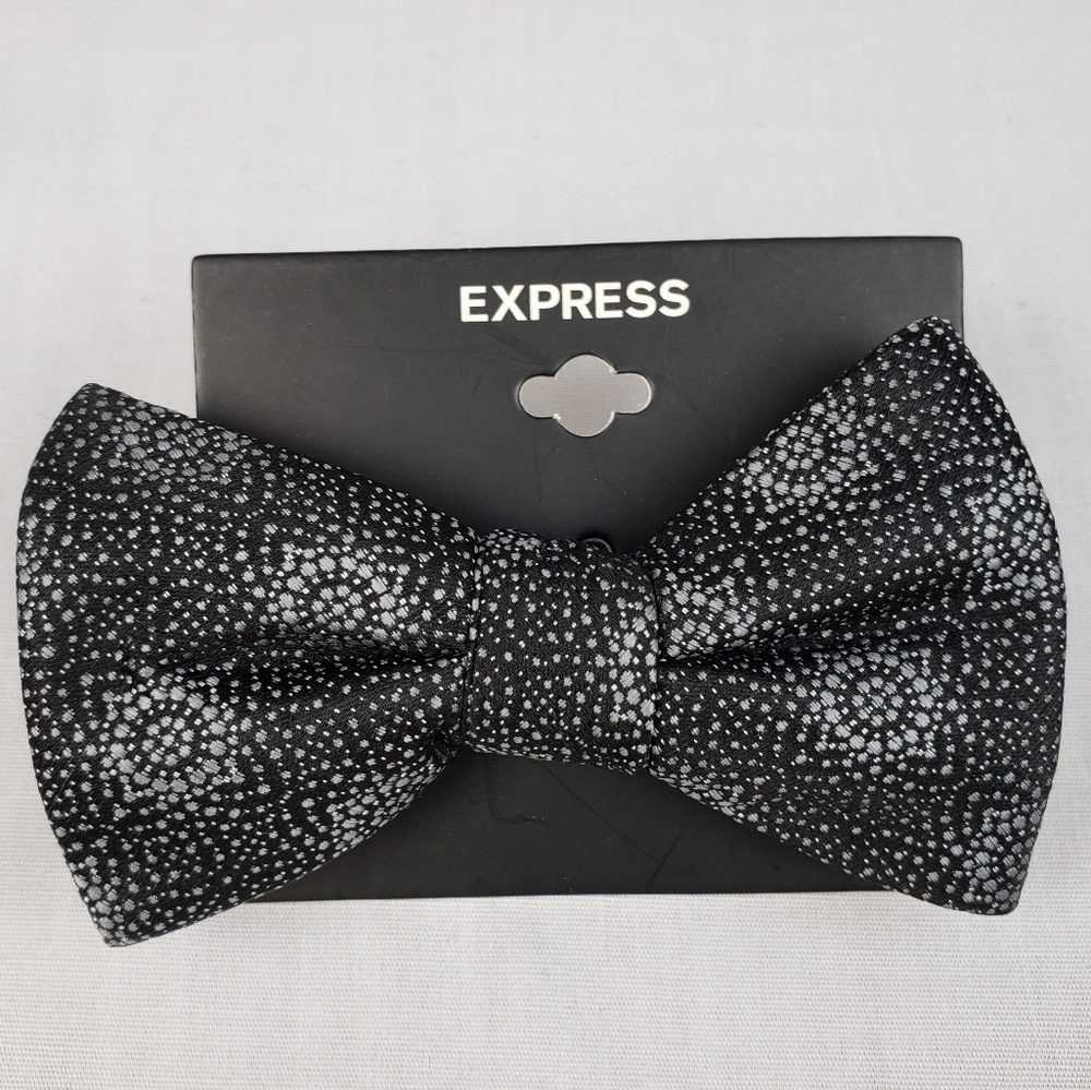 Express Bow Tie